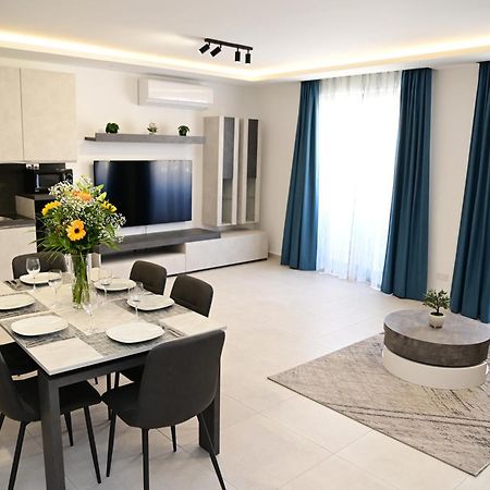 Mellieha Centre Melmar Apartment Esterno foto